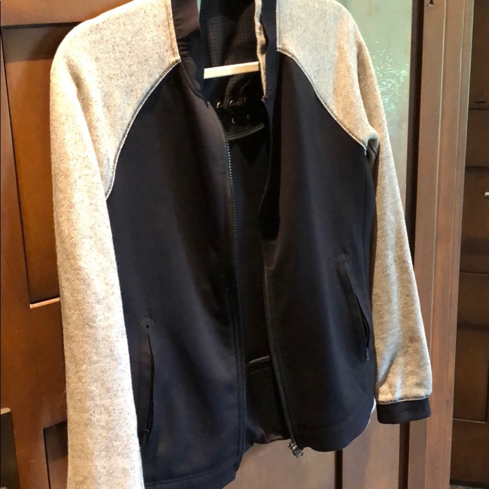Super cute Lulu lemon bomber jacket